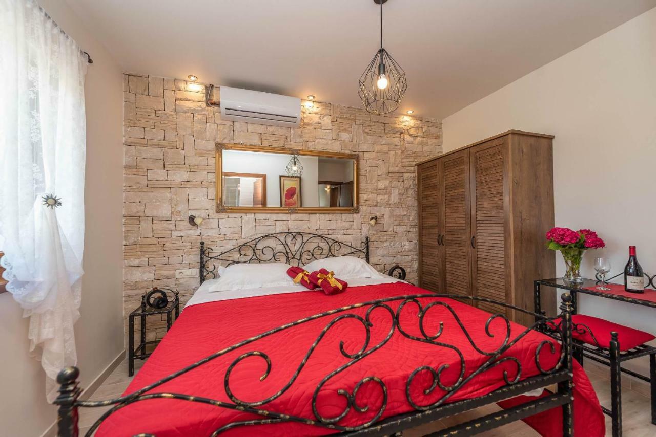 Villa Aldonna بيبينيا المظهر الخارجي الصورة